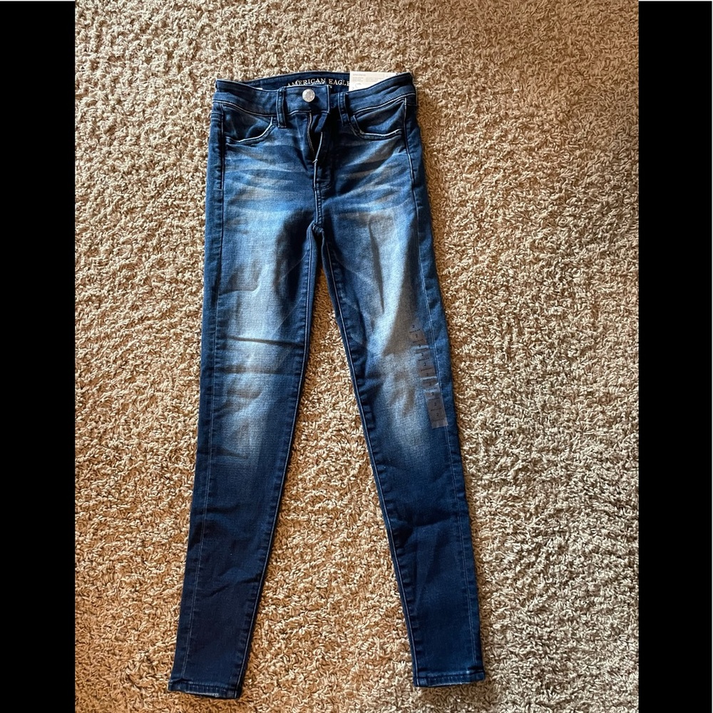 NWT American Eagle HI-Rise Jegging size 2